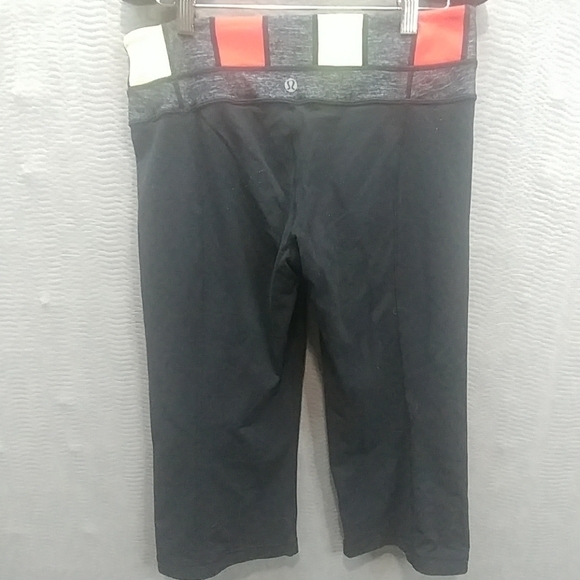 Lululemon Womens black athletic pants sz 8 - Picture 3 of 7